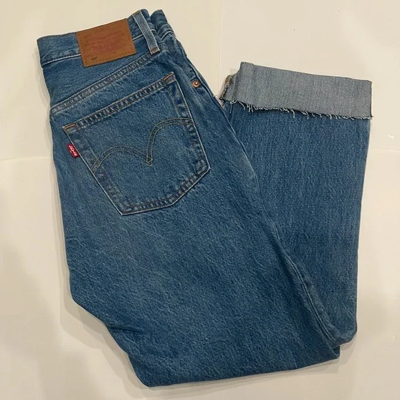 Levi’s 501 Crop Frayed - Picture 10 of 10